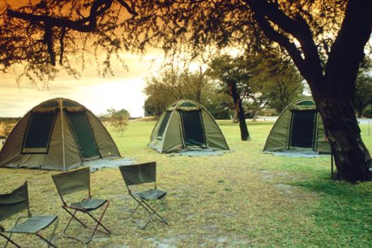 Canvas Zelte von Drifters Adventours während einer Safari Tour