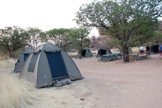 Zelte von Kiboko Safaris