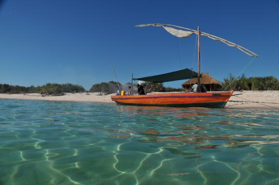 Badeurlaub und Entspannung am Strand von Mosambik