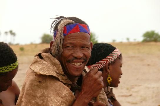 Buschmänner in der Kalahari Botswanas