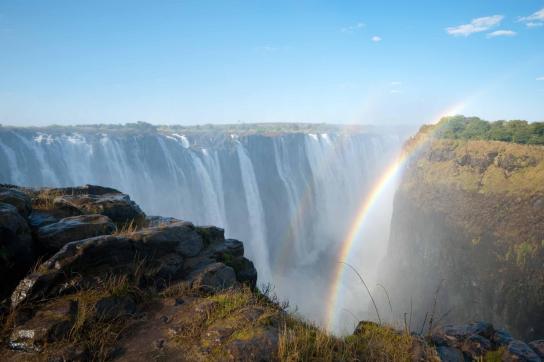 Blick auf die Victoriafälle: Wasserfälle liegen an der Grenze zwischen Sambia und Simbabwe